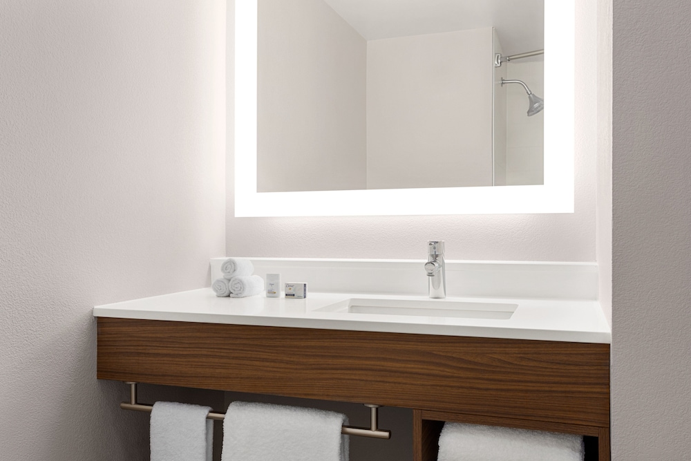 Holiday Inn Express San Antonio Airport by IHG - photo 14
