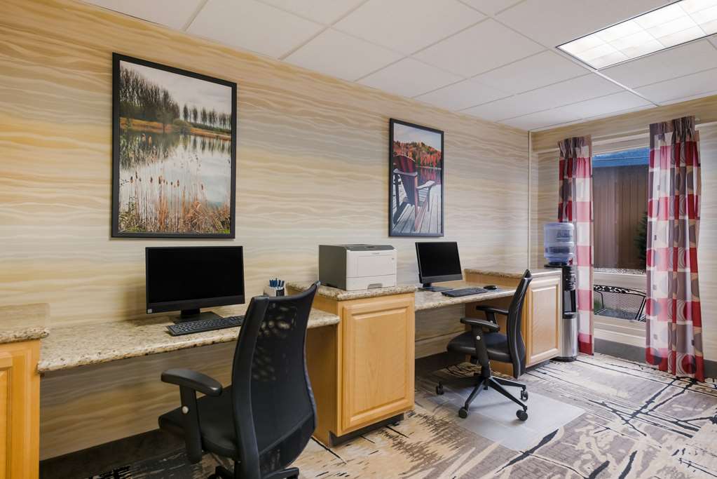 Best Western Holiday Lodge - photo 10