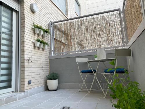 Apartamento centro con parking privado — 4-Star Luxury Hotel in Zaragoza, Spain
