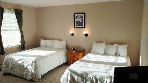 Woodbound Inn - photo 5