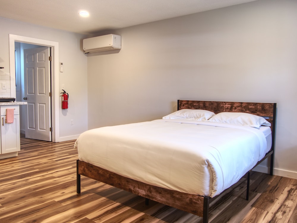 Vermont Suites - photo 10
