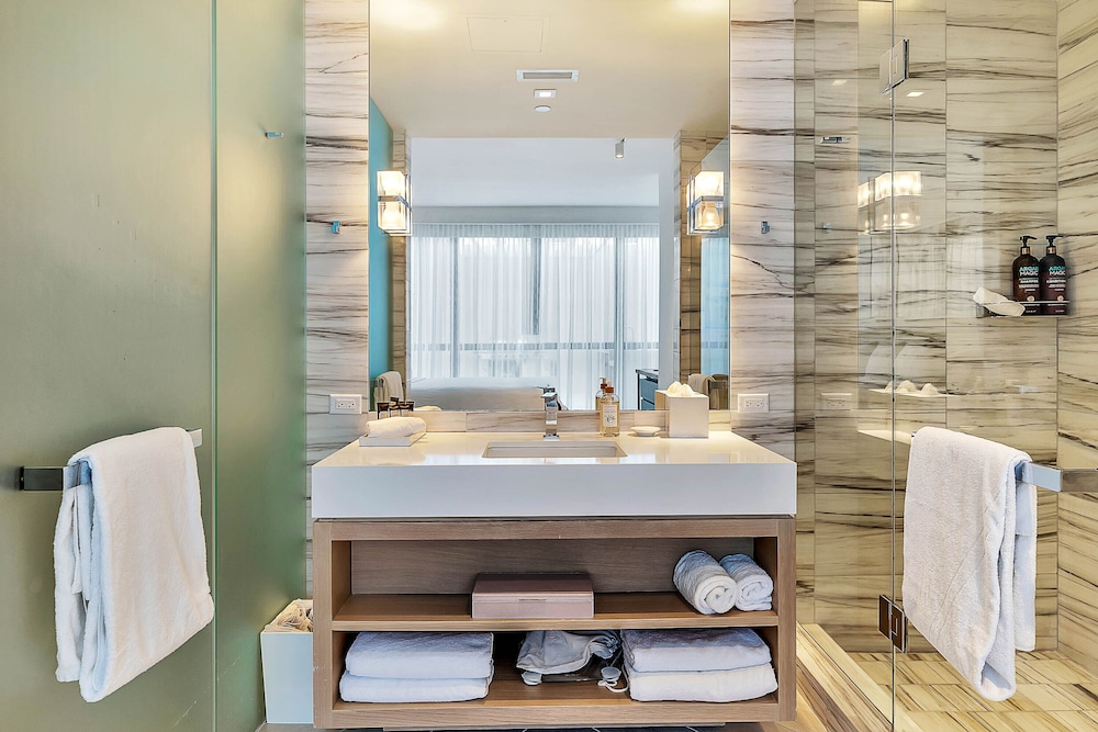 Private Residences at W SoBe by LRMB - photo 24