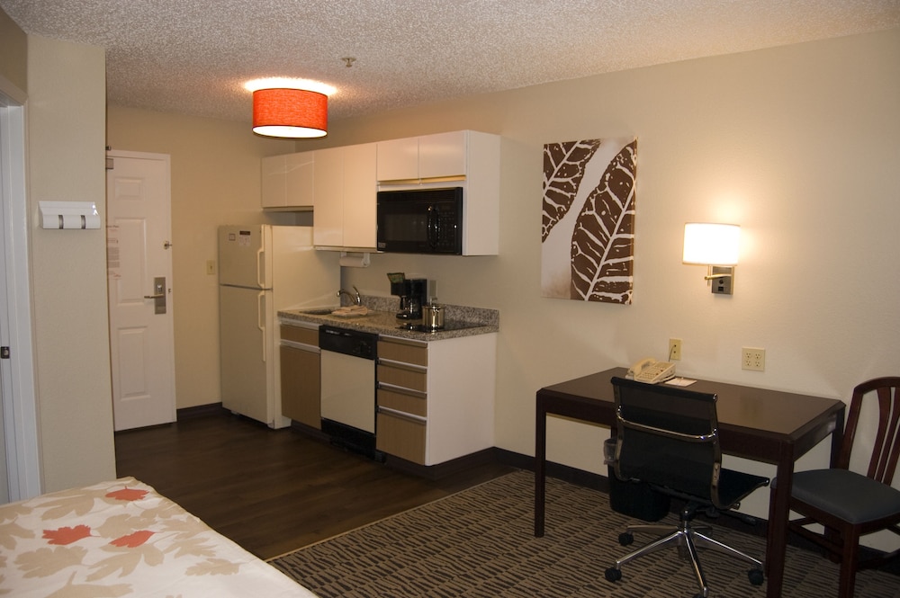 MainStay Suites Chicago Schaumburg - photo 26