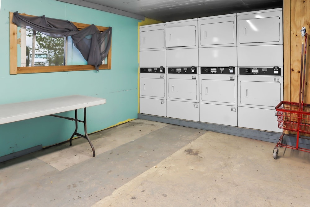 Mathis Motel - photo 17