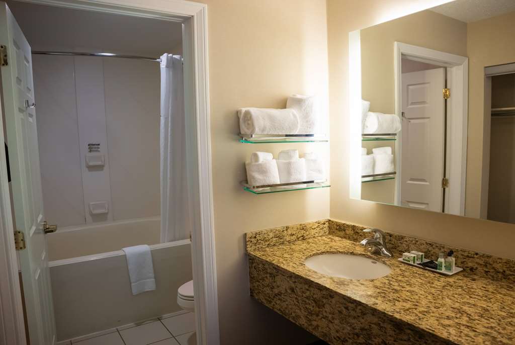 Hawthorn Suites BY Wyndham Erie - photo 23
