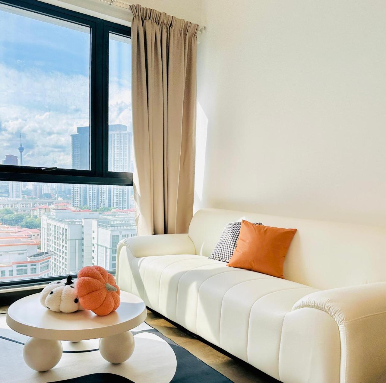 V Residence Suites 3A — 4-Star Luxury Hotel in Kuala Lumpur, Malaysia