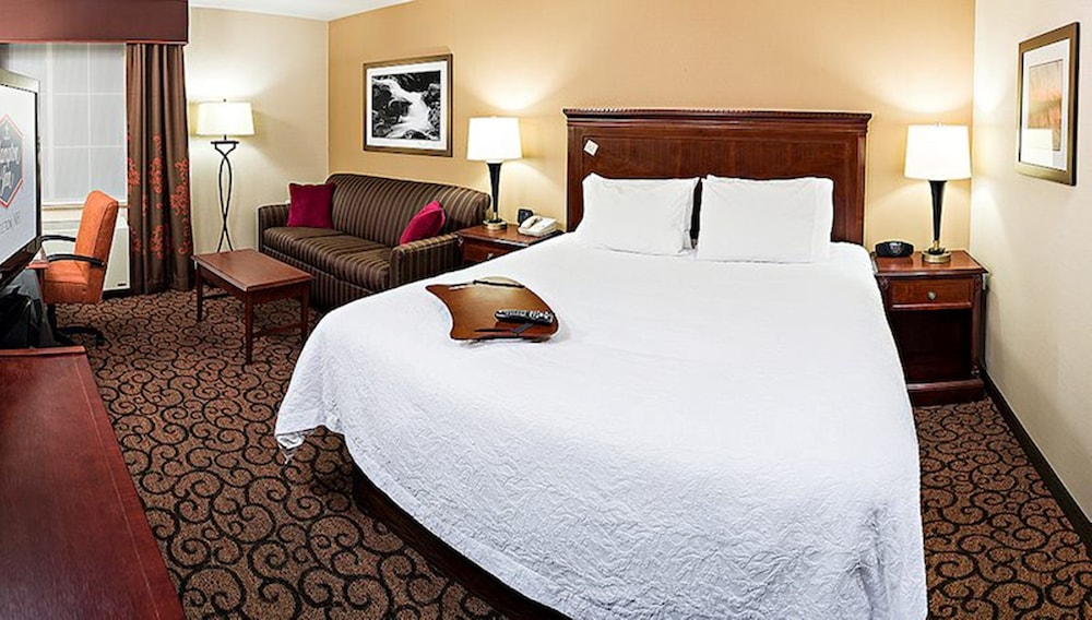 Hampton Inn Littleton - photo 4