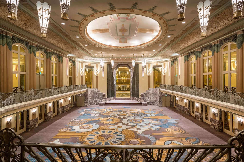 Hilton Cincinnati Netherland Plaza - photo 67