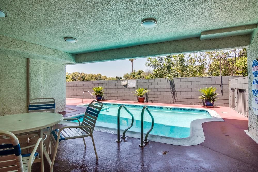 Motel 6 Van Nuys - photo 16