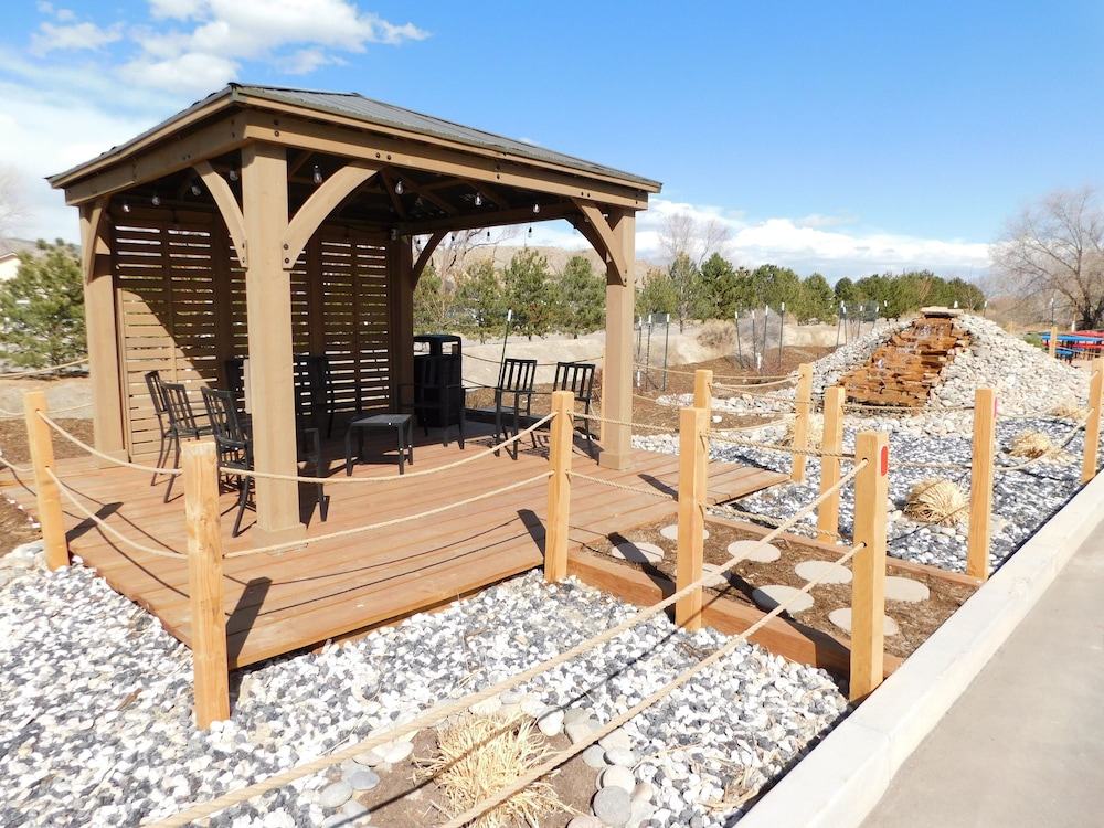 Holiday Inn Express & Suites Canon City - photo 7
