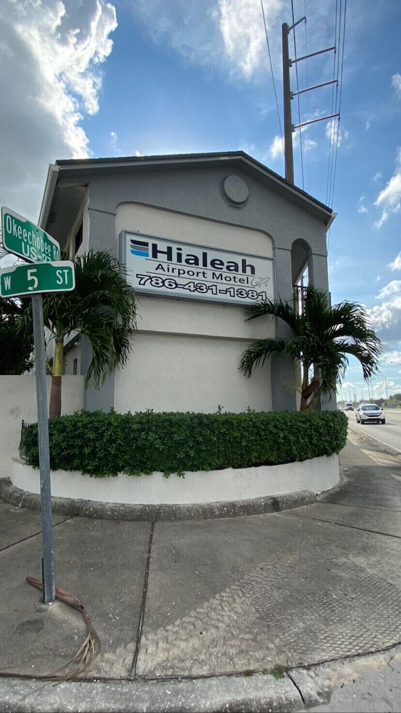 Hialeah Airport Motel - photo 13