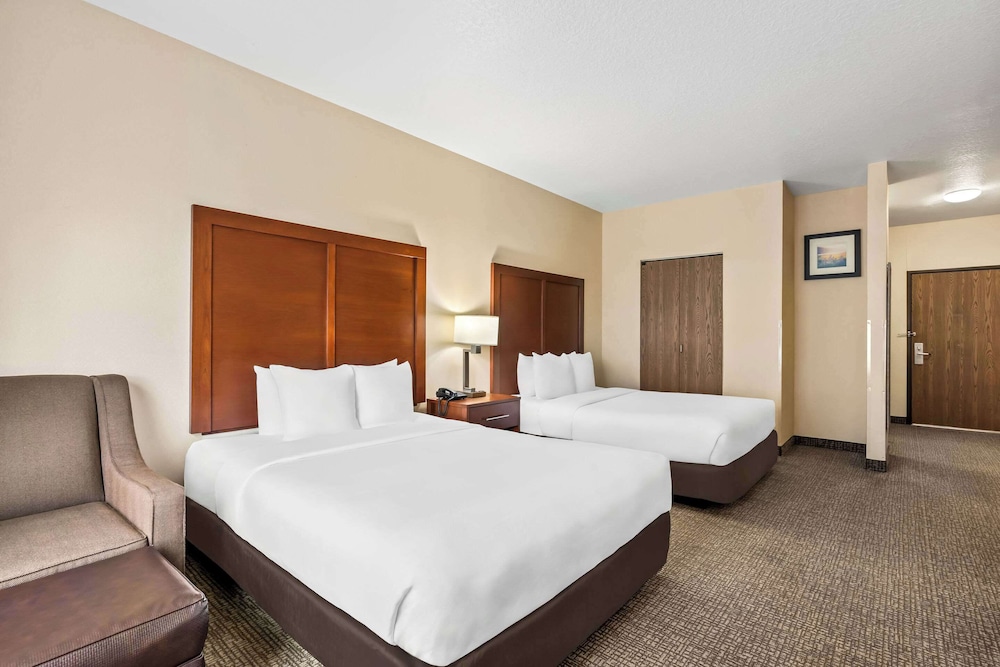 Comfort Inn & Suites Hermiston South - photo 21