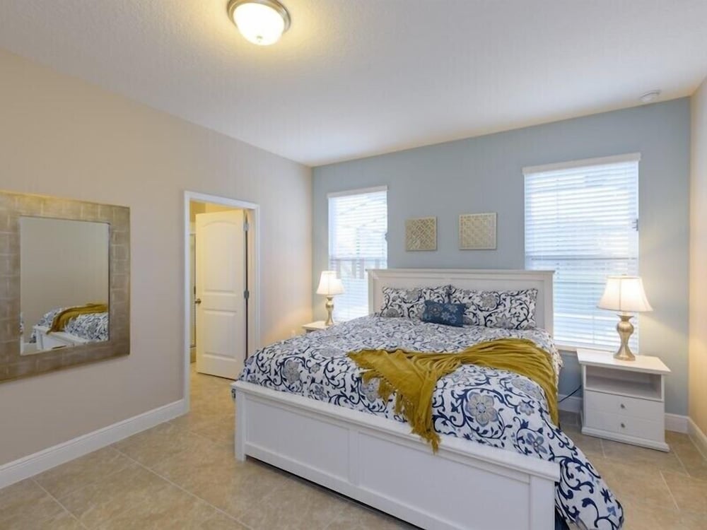 Fv61774 Solterra Resort 5 Bed 4.5 Baths Villa - photo 5