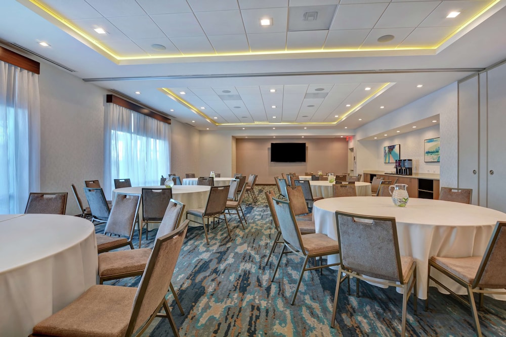 Hampton Inn Chula Vista Eastlake - photo 31