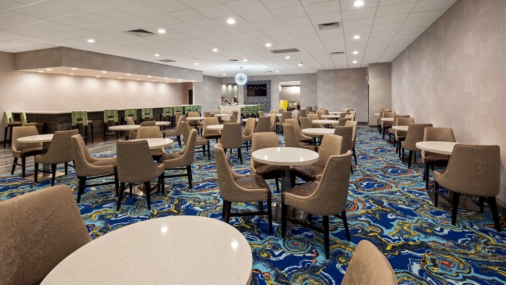 Best Western Plus Executive Residency Denver Central Park Hotel - photo 35
