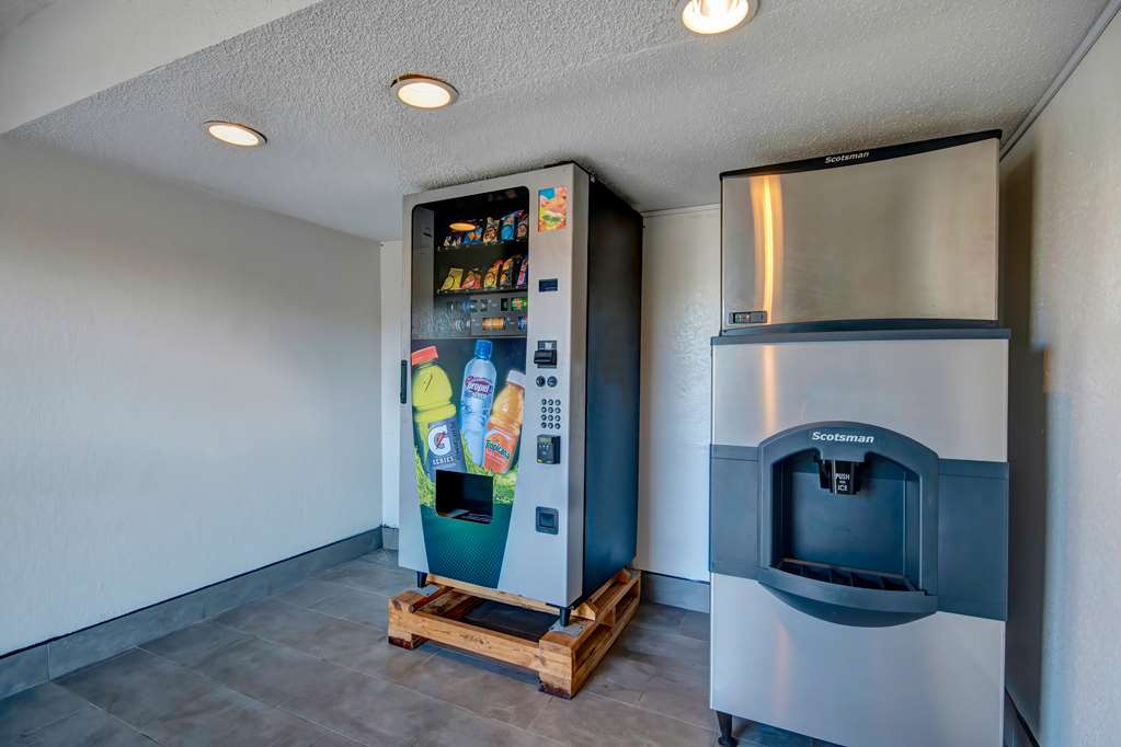 Motel 6 Osu N - photo 24