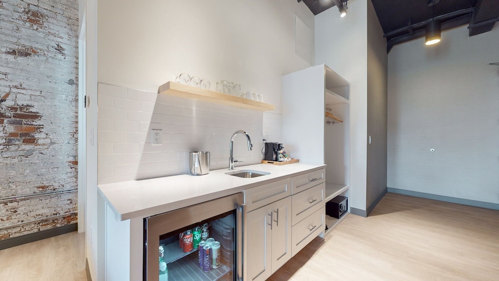 Studio 154 Luxury Hotel - photo 49