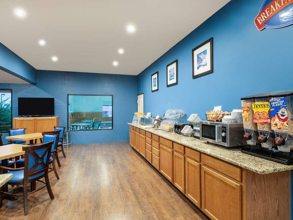 Baymont by Wyndham Limon - photo 15