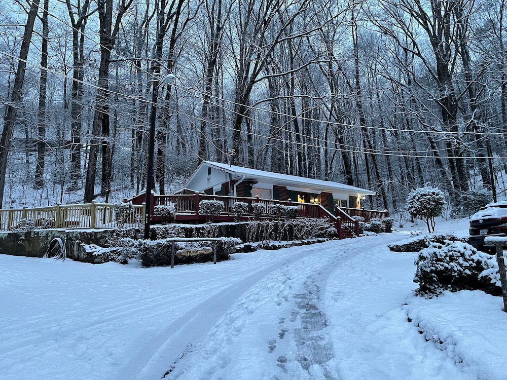 Mountain Aire Cottages & Inn - photo 309
