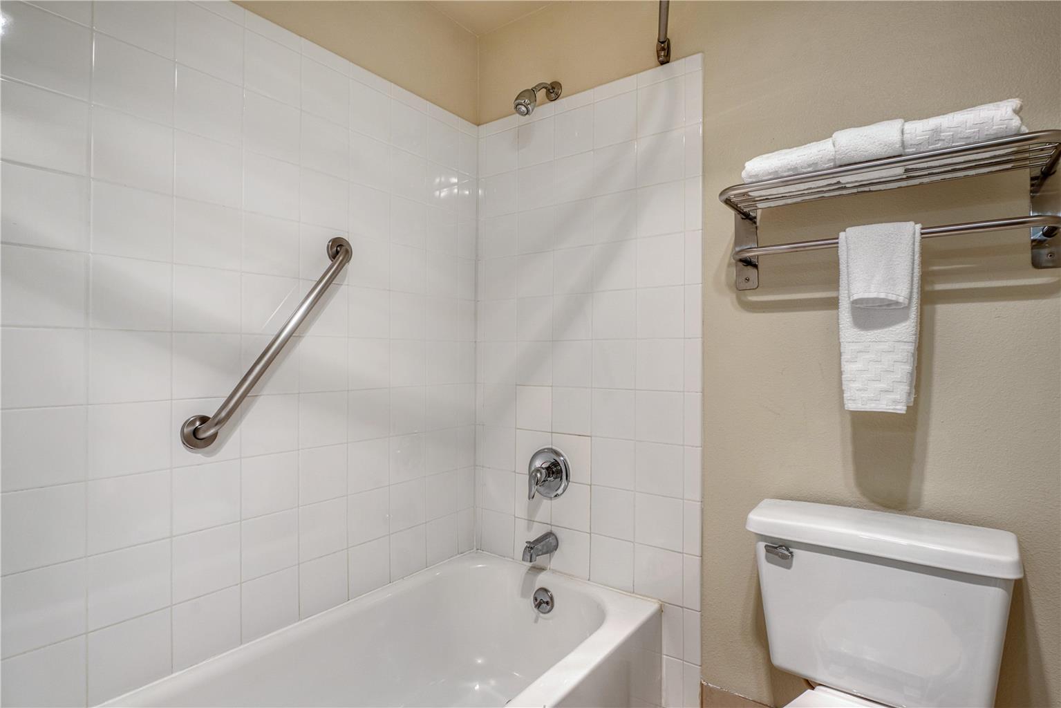 Best Western Alderwood - photo 50