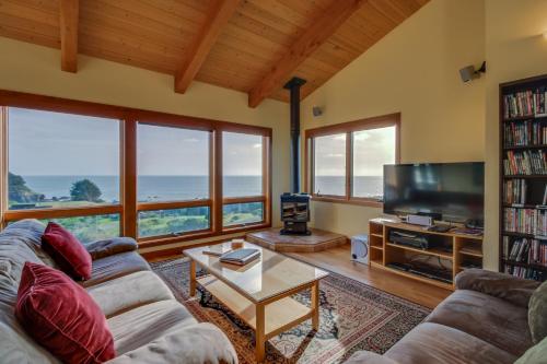 Ascona House — 4-Star Luxury Hotel in Sea Ranch, United States