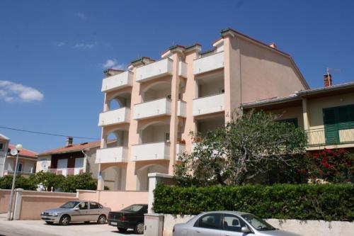 Apartment Pag 6311c — 4-Star Luxury Hotel in Pag, Croatia