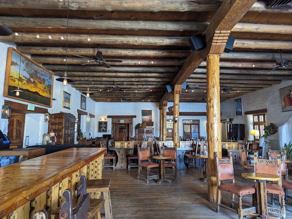 Sagebrush Inn & Suites - photo 104