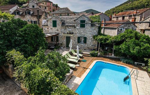 Holiday Home Postira With Fireplace Vii — 4-Star Luxury Hotel in Postira, Croatia