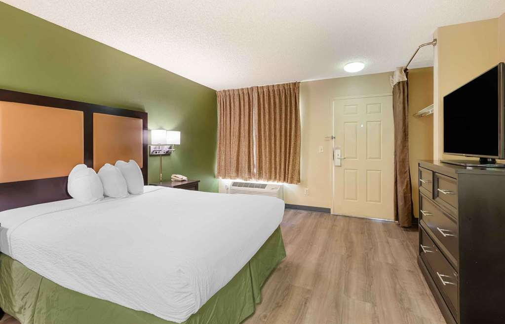Extended Stay America Suites Fresno North - photo 8