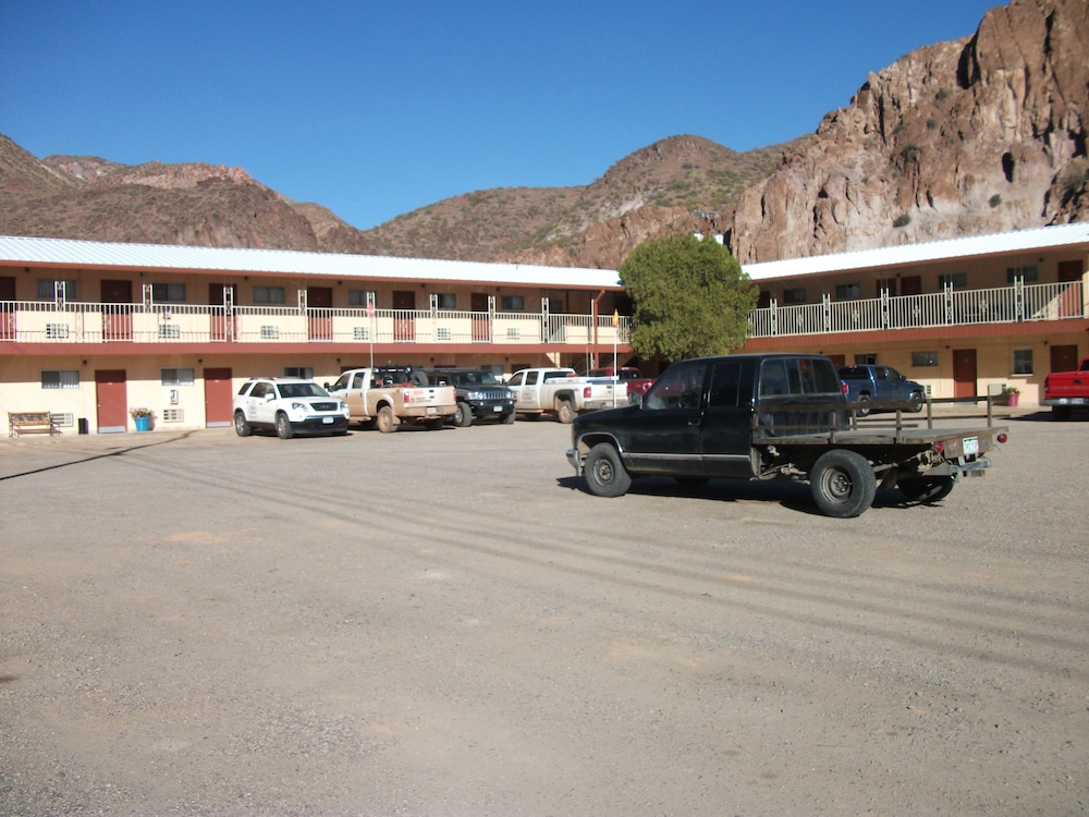 Rode Inn Motel - photo 36
