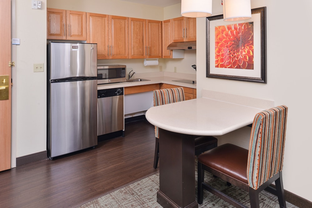 Staybridge Suites O'Fallon Chesterfield by IHG - photo 41