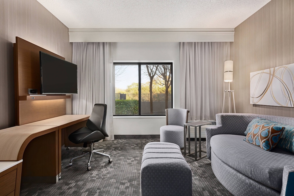 Courtyard by Marriott Roseville - photo 7