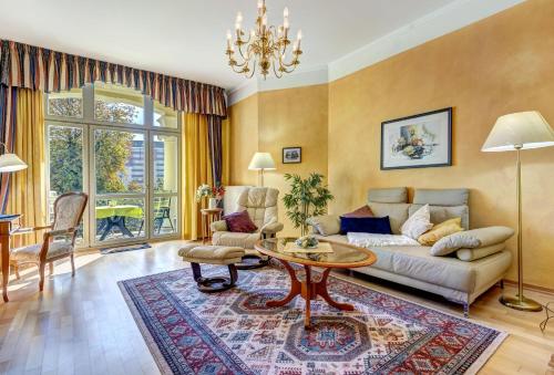 Villa Seeschloss 10 — 4-Star Luxury Hotel in Heringsdorf, Germany