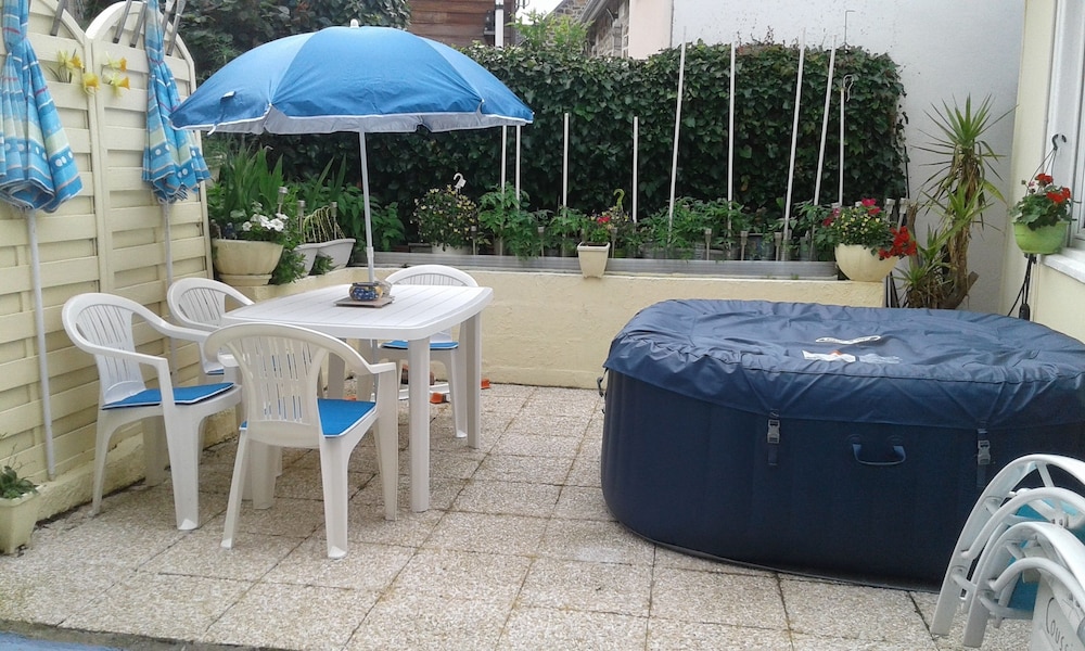 Au Gai Sejour in Pleneuf-Val-Andre, France