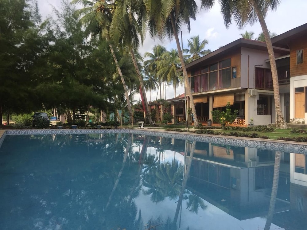 Baloho Beach Hotel - last minute hotel in Teluk Dalam