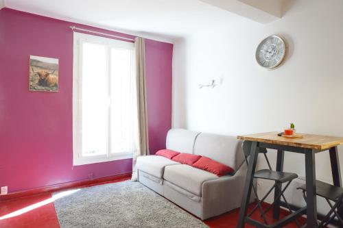 Studio Au Cœur du Village Provencale de Riez. Dans Le Verdon. in Riez, France