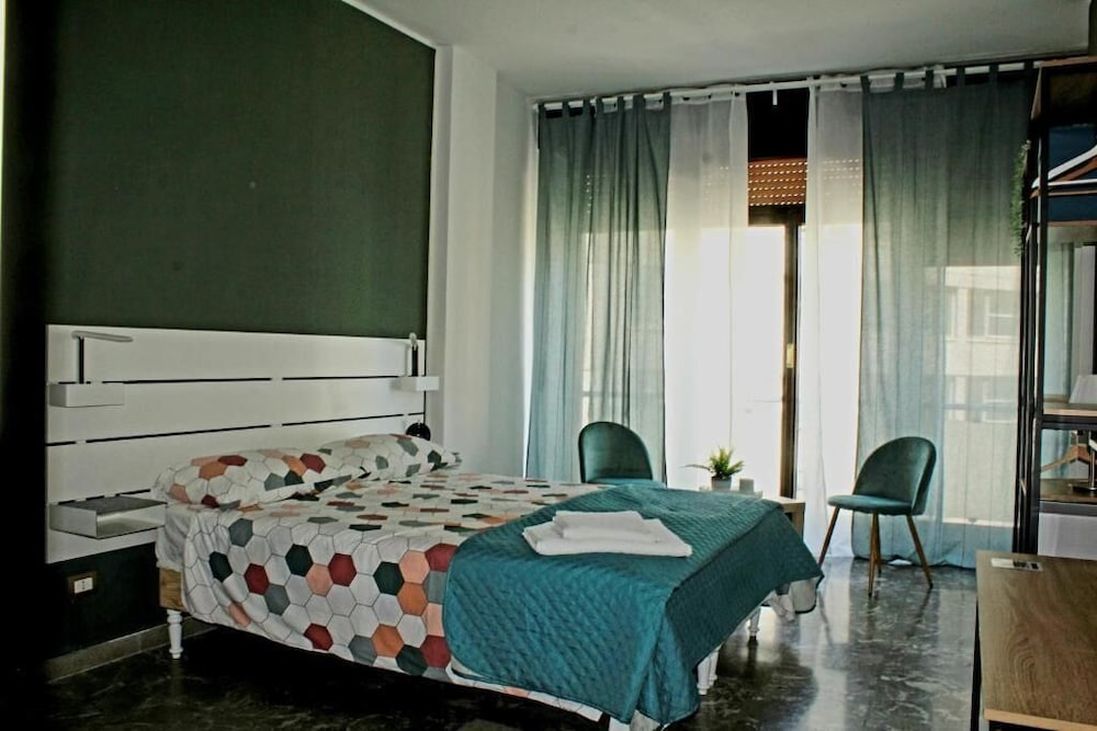 B&B De Matha House — 4-Star Luxury Hotel in Naples, Italy