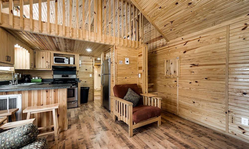Rustic Creek Ranch Resort - photo 3