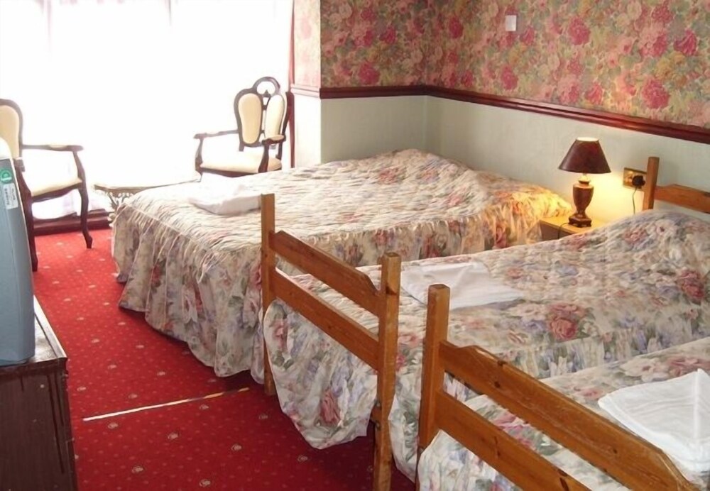 The Gurkha Hotel — Blackpool — photo 4