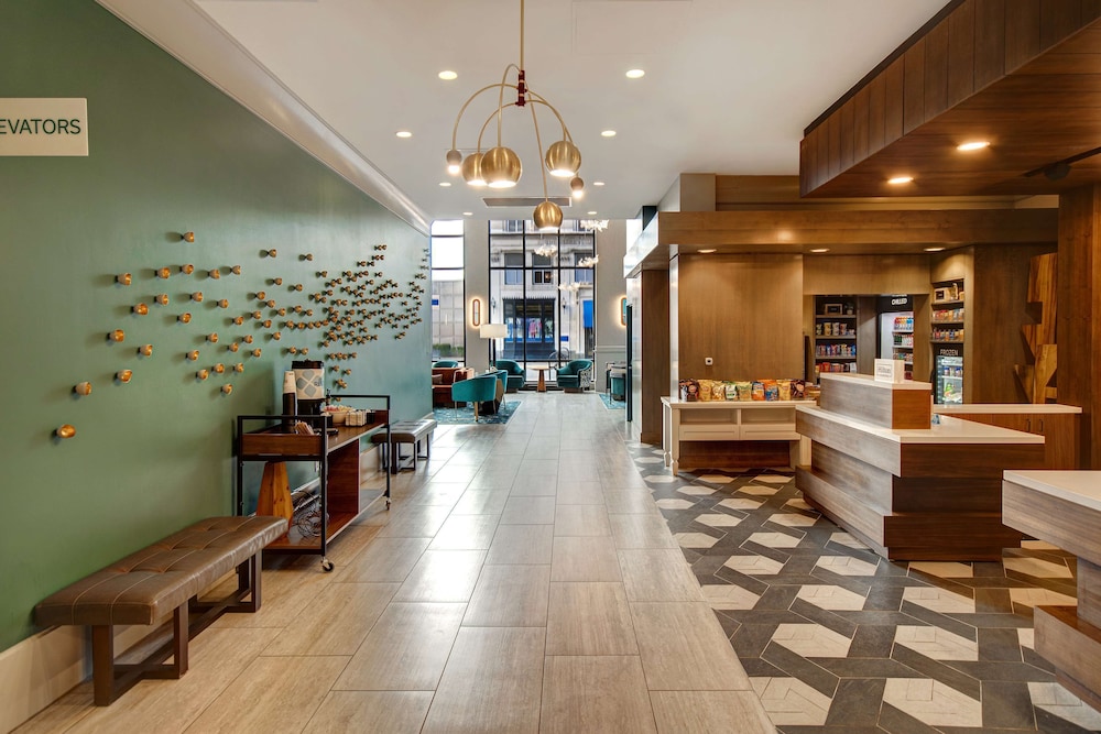 Hilton Garden Inn Terre Haute - photo 13