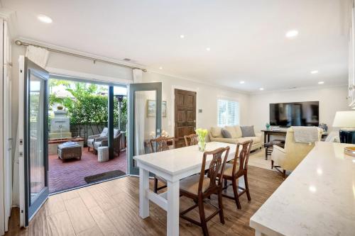 90 Walk Score Steps To Beach Dining — Carlsbad