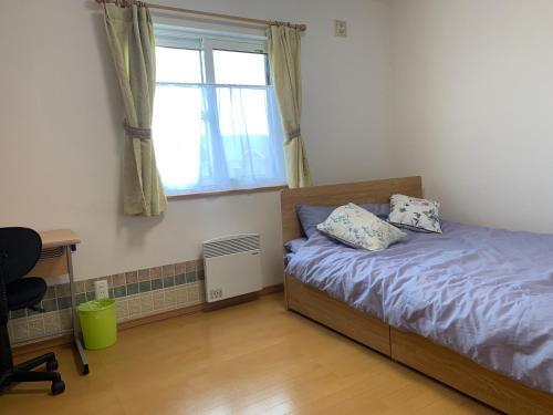 Cozy Penguin House — Sunagawa
