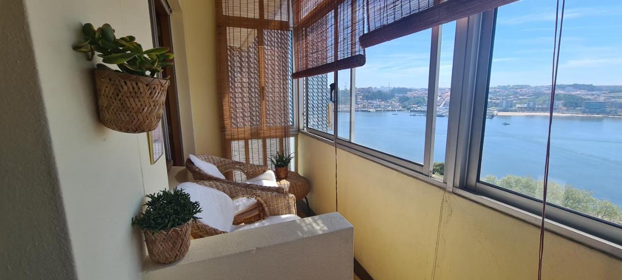 Apartamento Vista Douro E Mar — 4-Star Luxury Hotel in Porto, Portugal