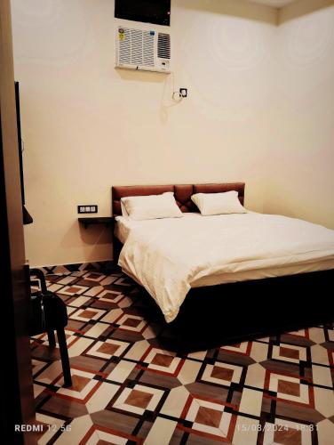 Vrinda Garden - last minute hotel in Varanasi