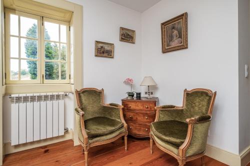 Casa dos Castanheiros — 4-Star Luxury Hotel in Camacha, Portugal