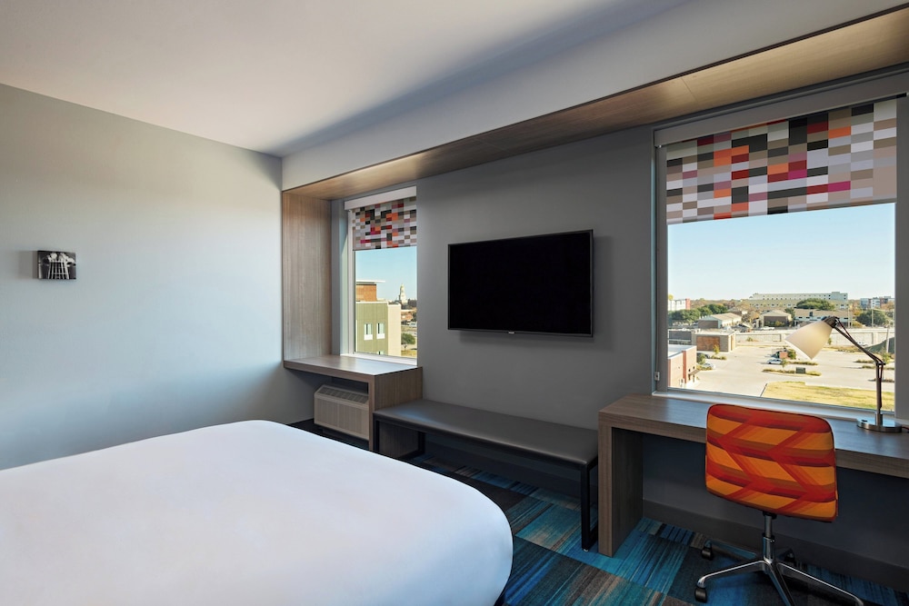 Aloft Waco Downtown - photo 8