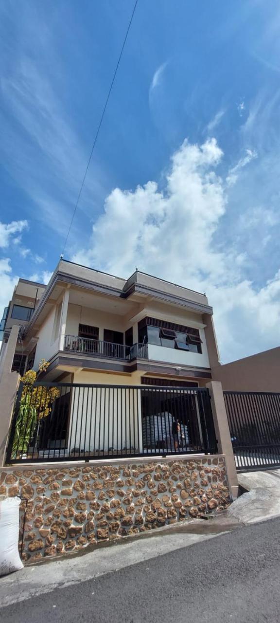 De Hwang in Batu, Indonesia