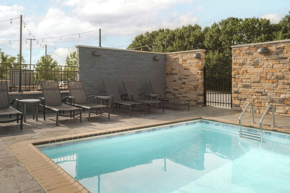 Fairfield by Marriott Inn & Suites Georgetown Lexington - photo 29