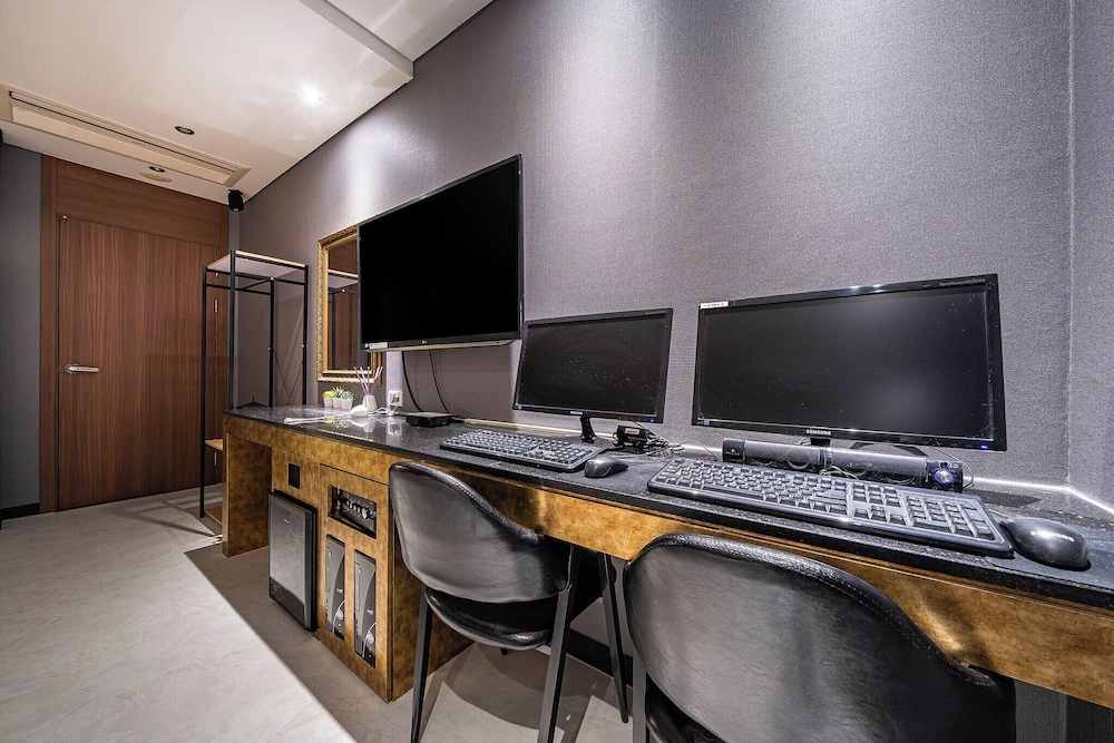Hotel Bella — hotel in Hwaseong-Si