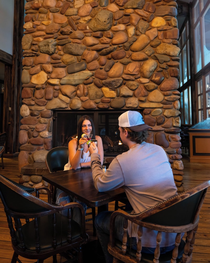 Grouse Mountain Lodge - photo 37